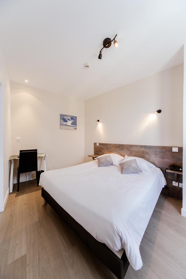 Logis Hotel - Le Petit Bellon 상리스 외부 사진