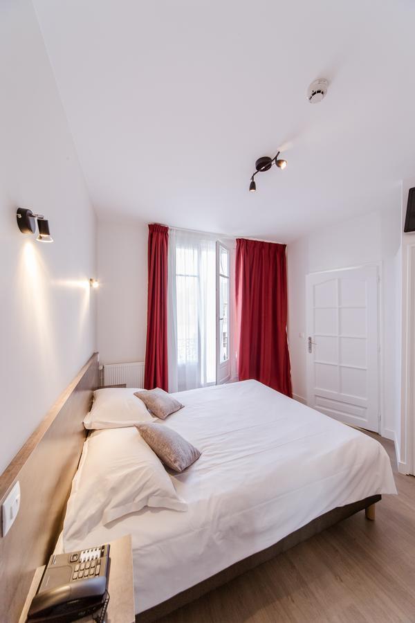 Logis Hotel - Le Petit Bellon 상리스 외부 사진